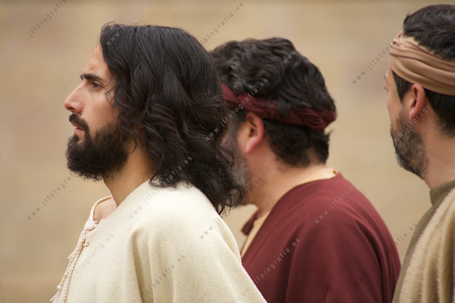 Retrato de Jesucristo llevado preso ante Pilatos en el viacrucis viviente de Balmaseda.